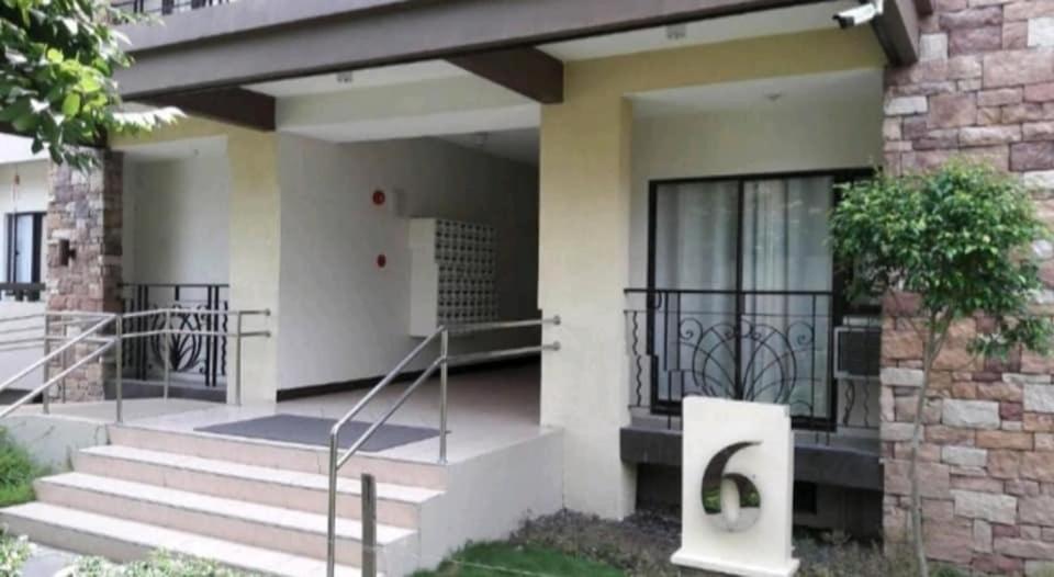 Apartelle D' Oasis Davao City Dış mekan fotoğraf